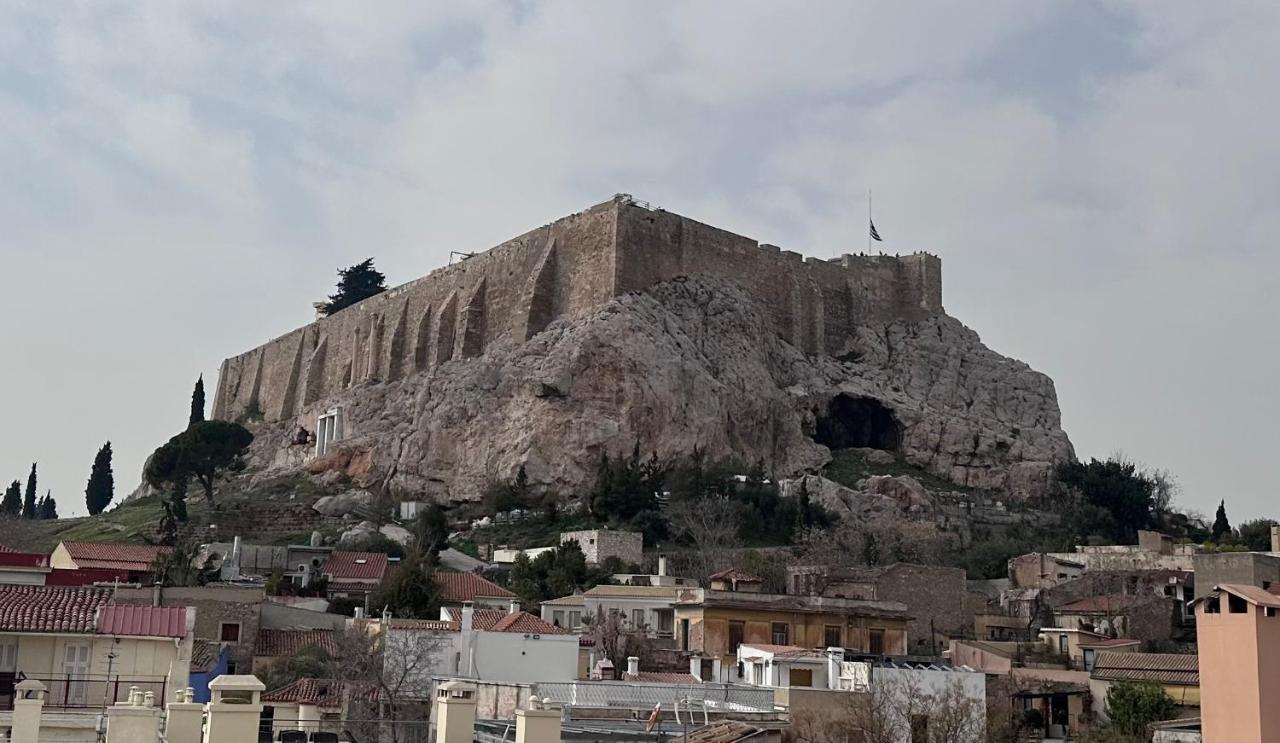 Plaka With Acropolis Rooftop View Access Афины Экстерьер фото